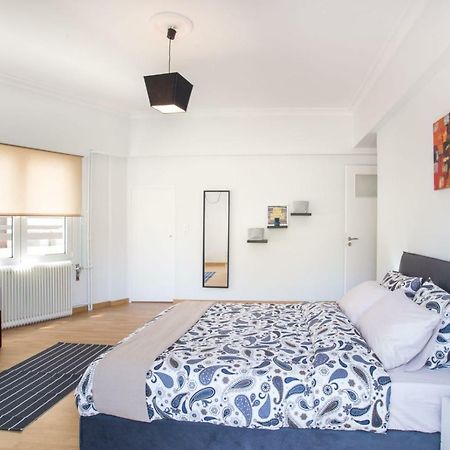 דירות אתונה Ideally Located Flat ★ Close To Everything מראה חיצוני תמונה