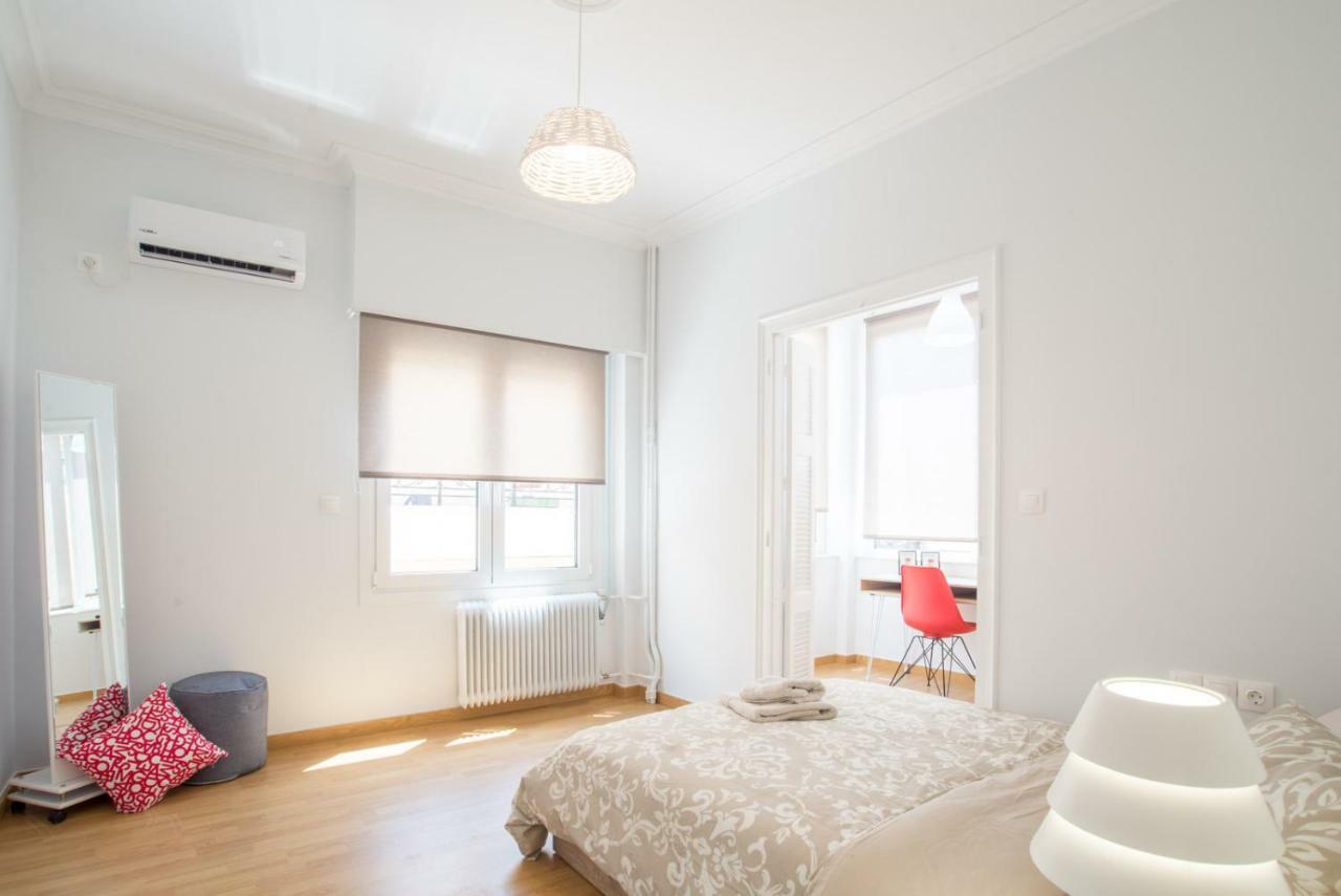 דירות אתונה Ideally Located Flat ★ Close To Everything מראה חיצוני תמונה